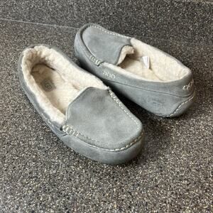UGG Ansley Light Grey Suede Faux Fur Slippers Moccasin Shoe Womens Sz 10 Slip On